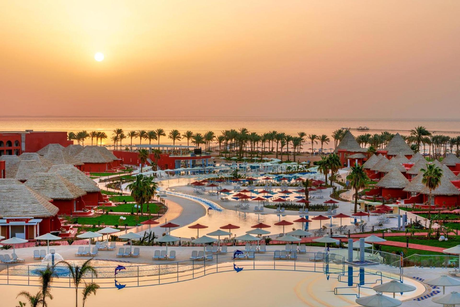 Pickalbatros Laguna Vista Aqua Park Σαρμ Ελ Σέιχ Εξωτερικό φωτογραφία The resort at Jumeirah