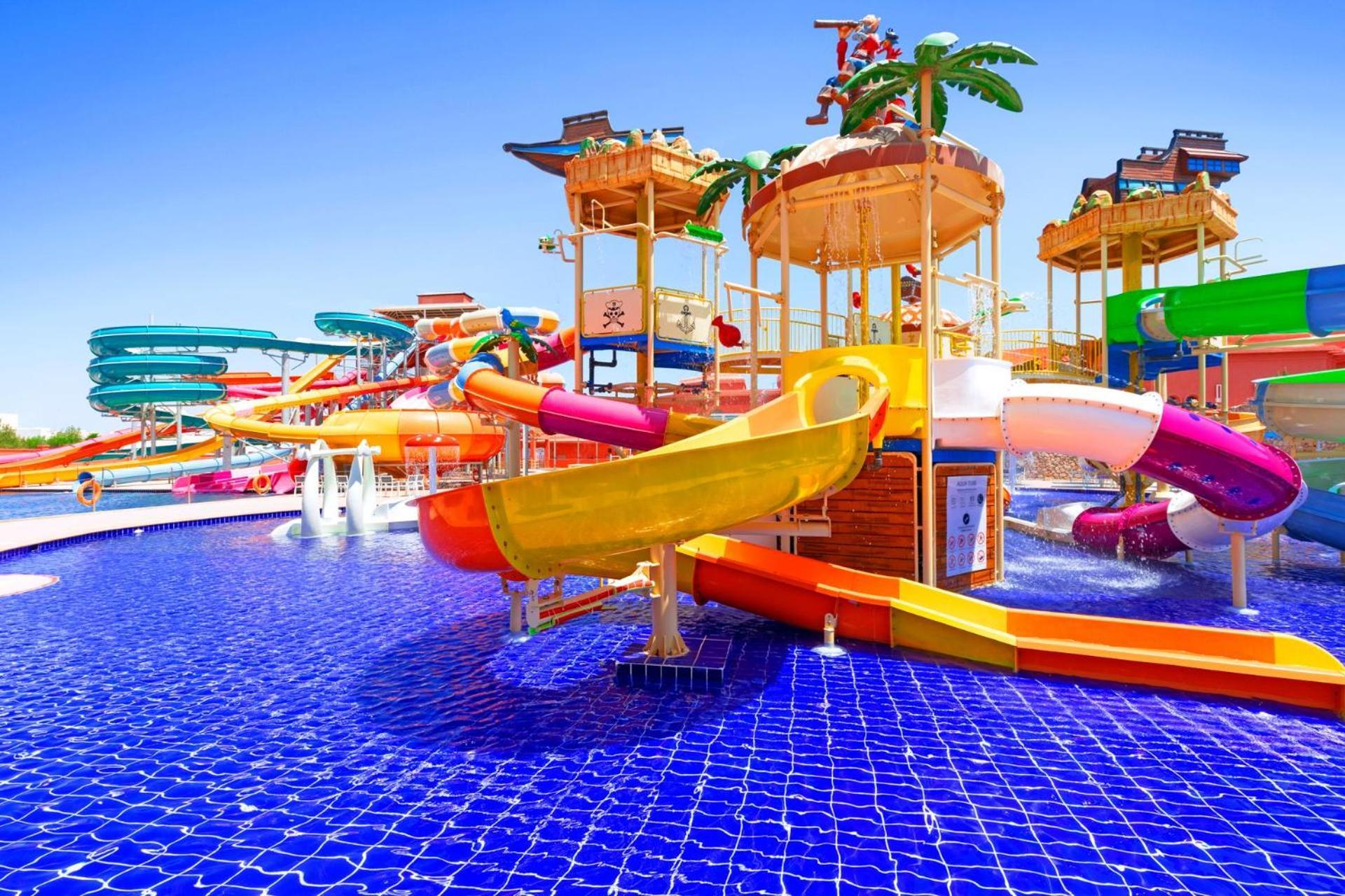 Pickalbatros Laguna Vista Aqua Park Σαρμ Ελ Σέιχ Εξωτερικό φωτογραφία The park's slides