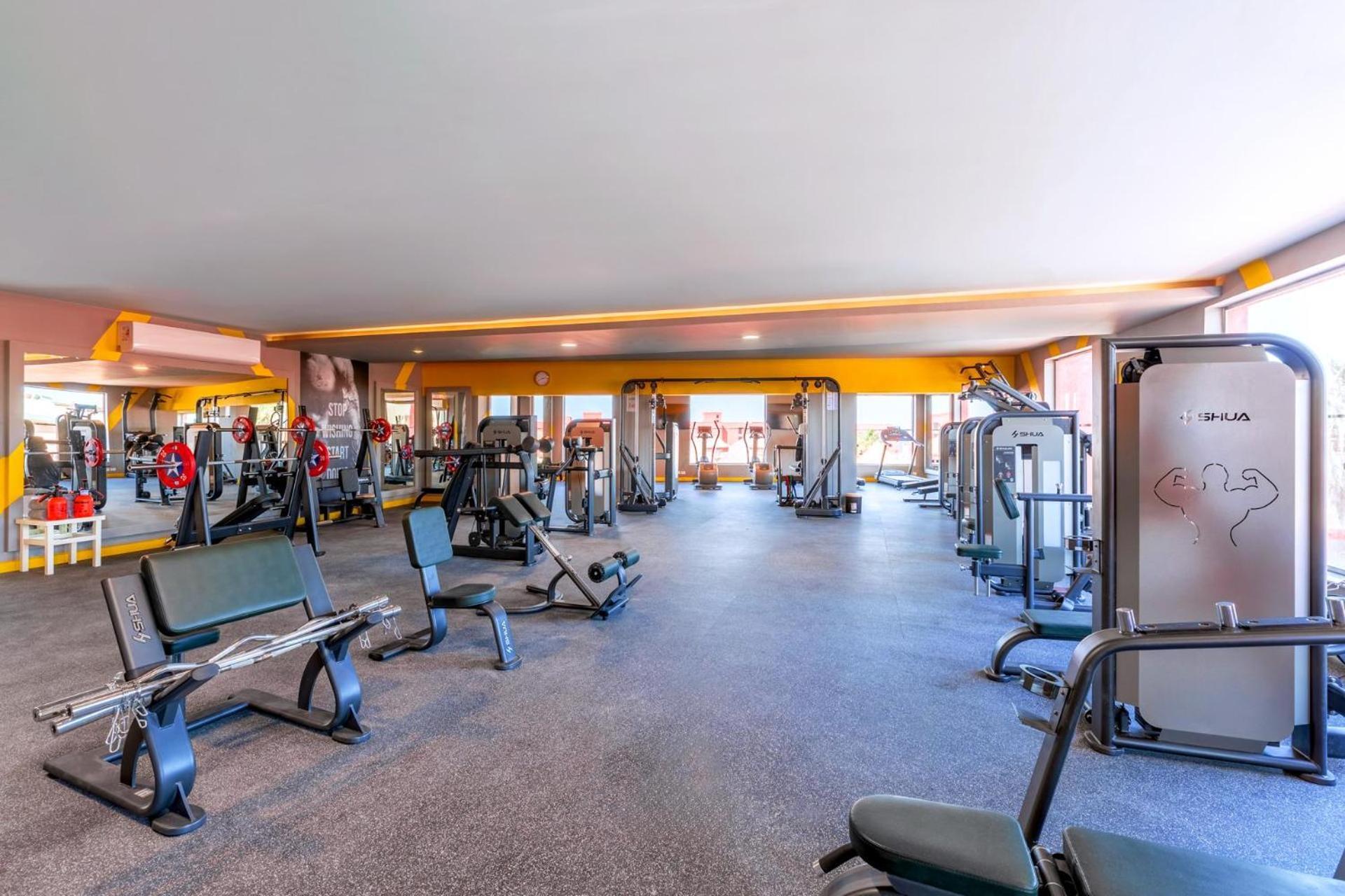 Pickalbatros Laguna Vista Aqua Park Σαρμ Ελ Σέιχ Εξωτερικό φωτογραφία The gym at the hotel