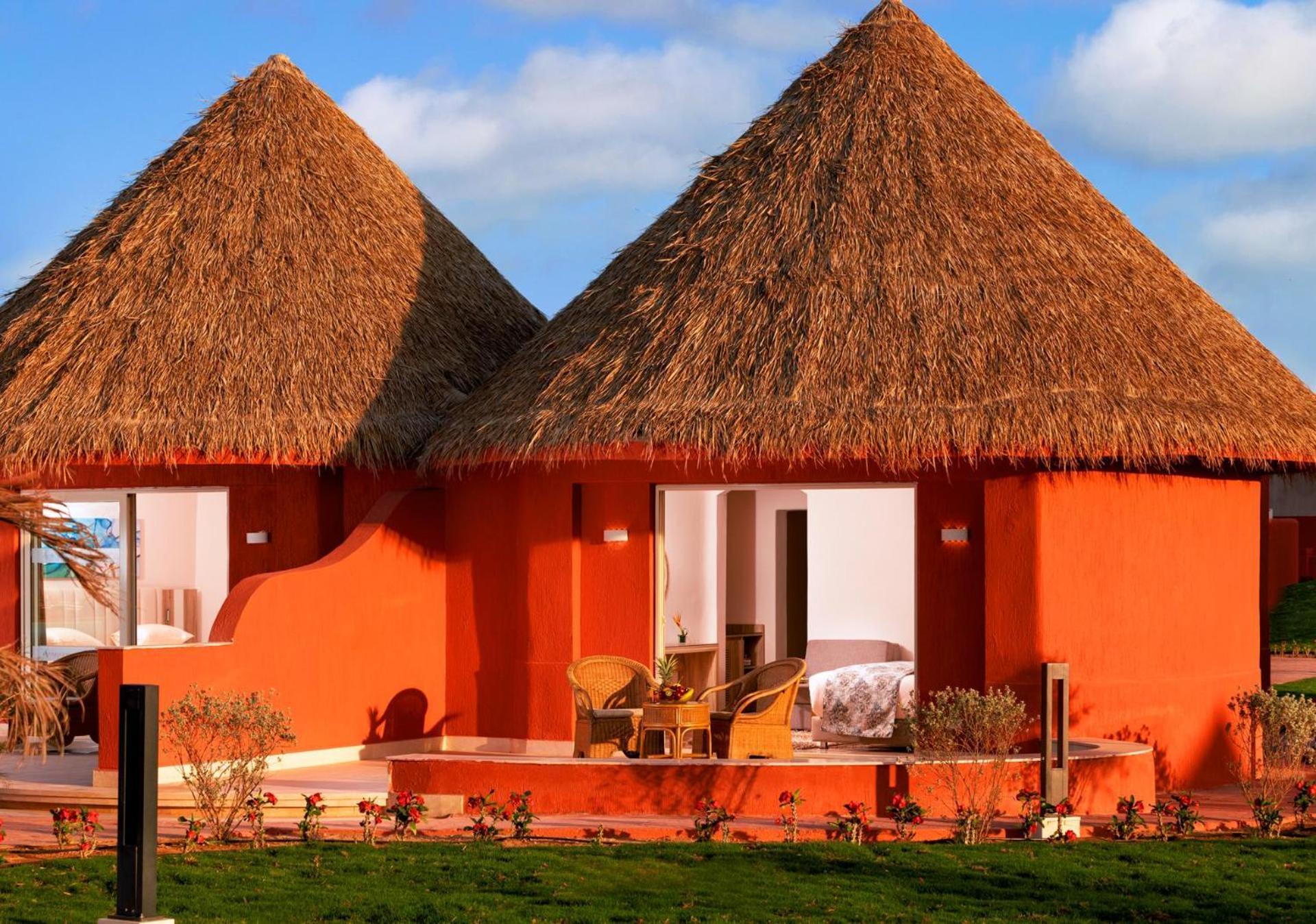 Pickalbatros Laguna Vista Aqua Park Σαρμ Ελ Σέιχ Εξωτερικό φωτογραφία A bungalow at the resort